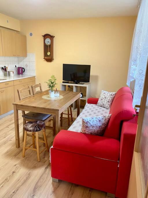 Apartment Anna Sakvice Bagian luar foto